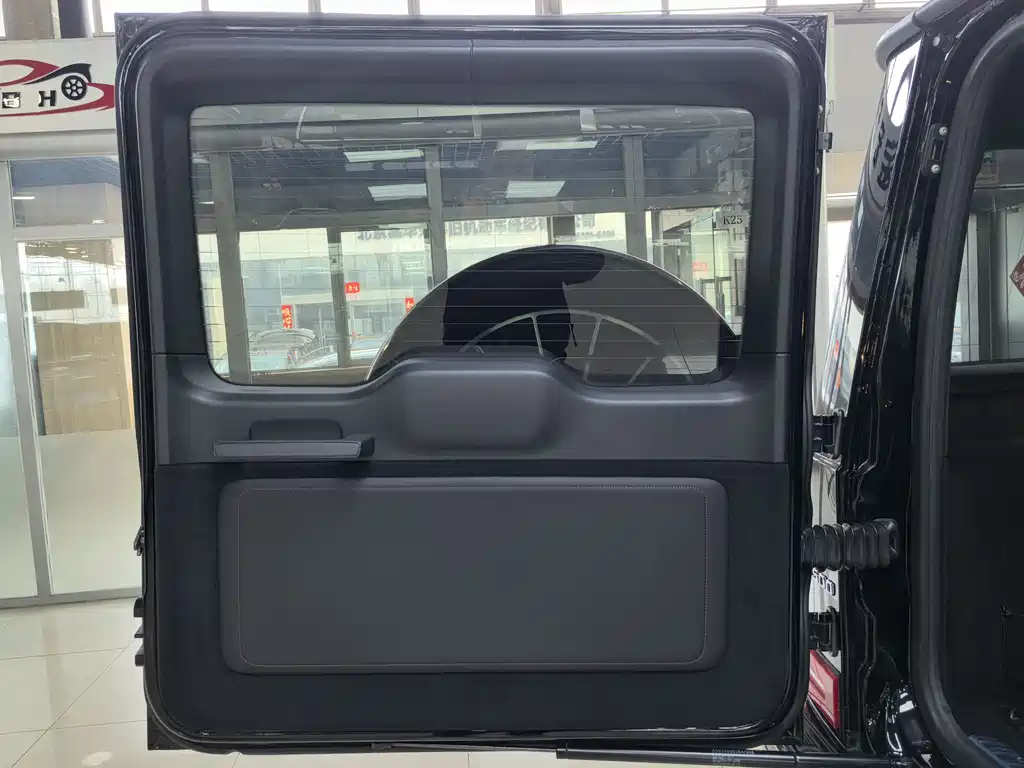 Mercedes-Benz G-Class 2019 — фото 13