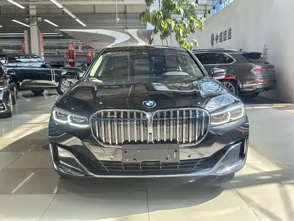 BMW 7 Series 2021