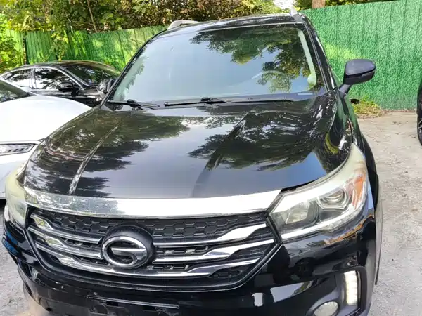 GAC Trumpchi GS4 2015