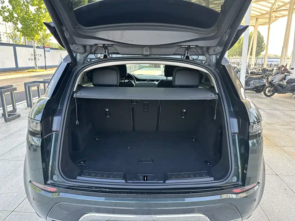 Land Rover Evoque 2022 — фото 25
