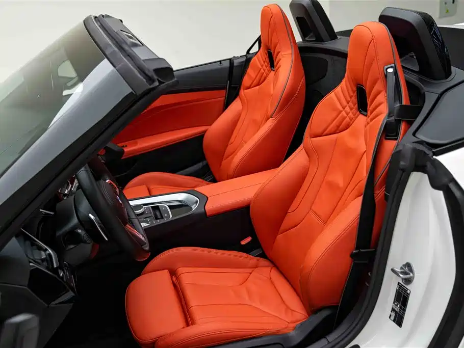 BMW Z4 2024 — фото 10