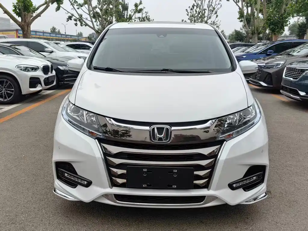 Honda Odyssey 2020 — фото 13