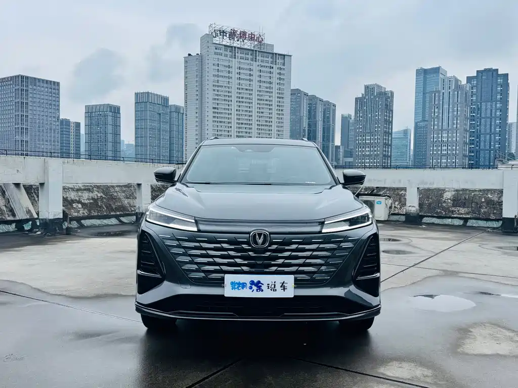 Changan CS75 PLUS 2025 — фото 2