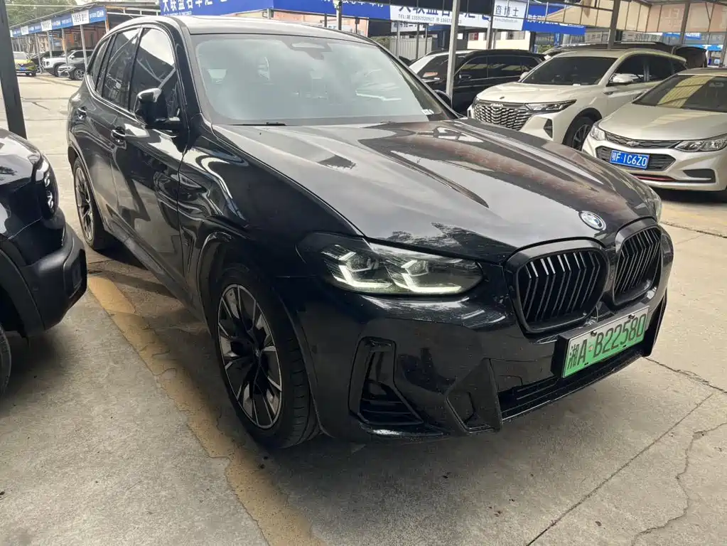 BMW iX3 2022 — фото 3