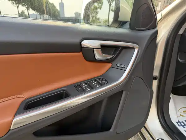 Volvo S60 2018