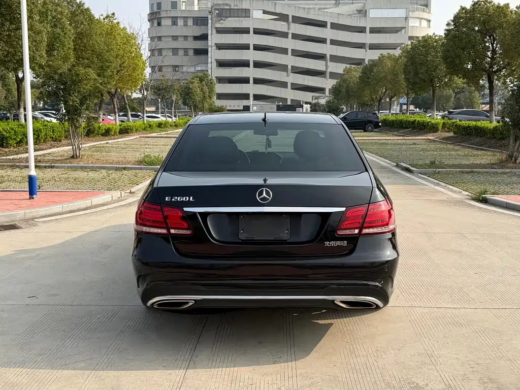 Mercedes-Benz E-Class 2014