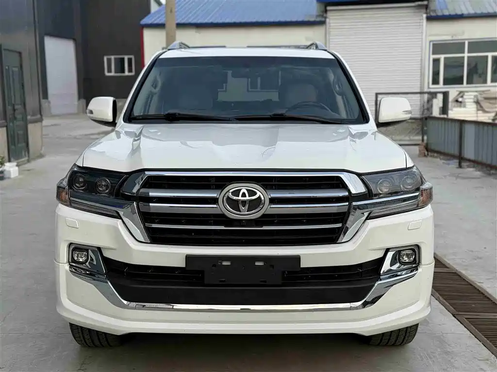 Toyota Land Cruiser 2014