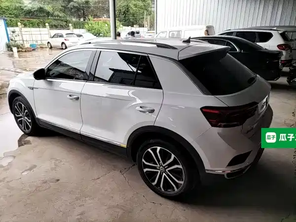 Volkswagen T-Roc 2021