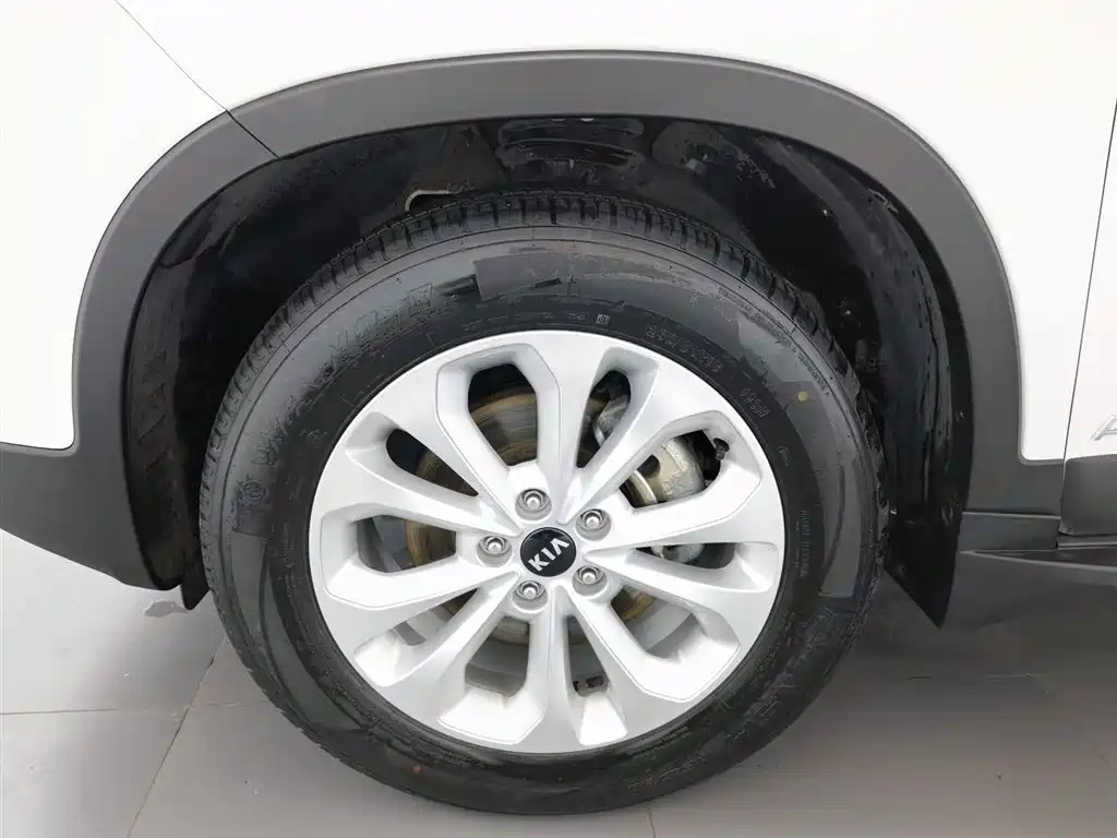 Kia Sorento 2013 — фото 17