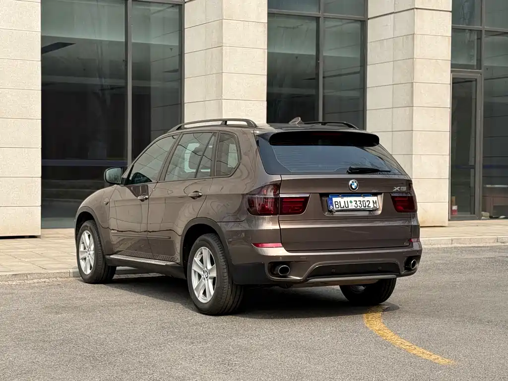 BMW X5 2012 — фото 17
