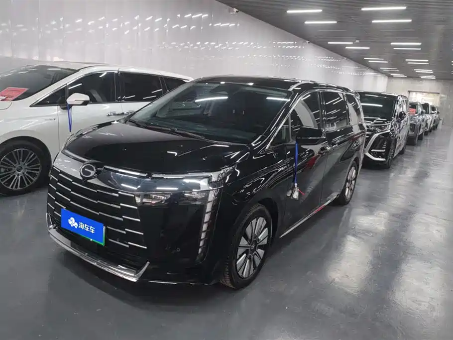 GAC Motor E8 PHEV 2025