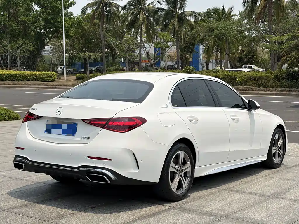Mercedes-Benz C-Class 2022 — фото 8