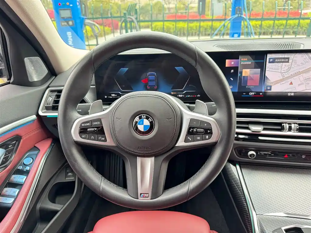 BMW 3 Series 2023 — фото 11