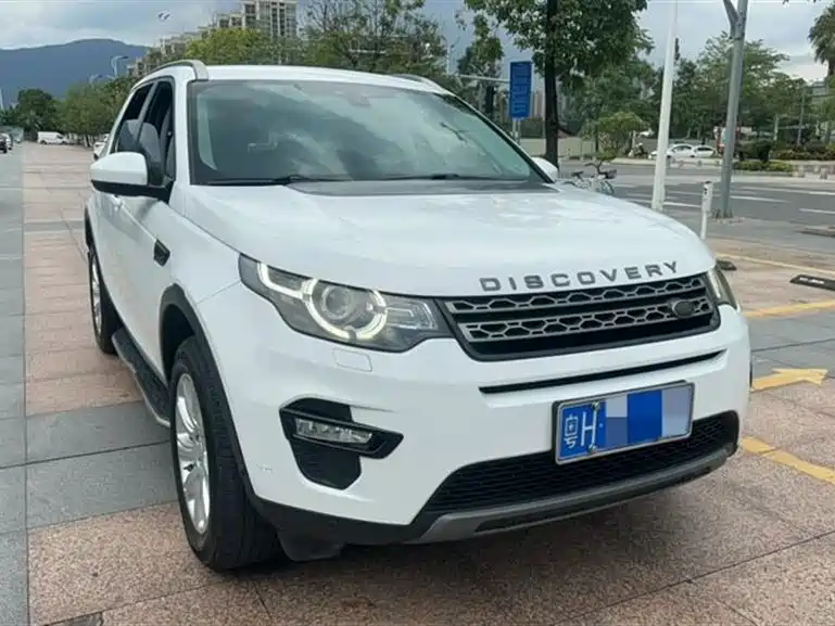 Land Rover Discovery Sport 2018 — фото 3