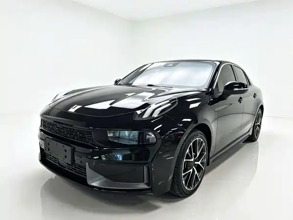 Lynk & Co 03 2021