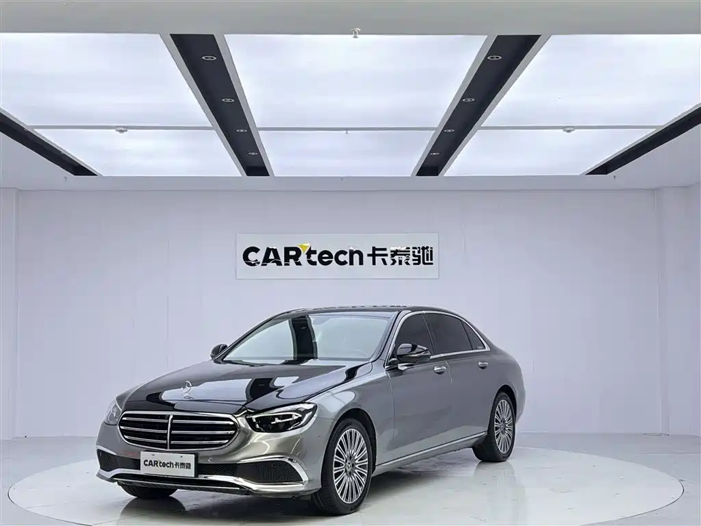 Mercedes-Benz E-Class 2023 — фото 1