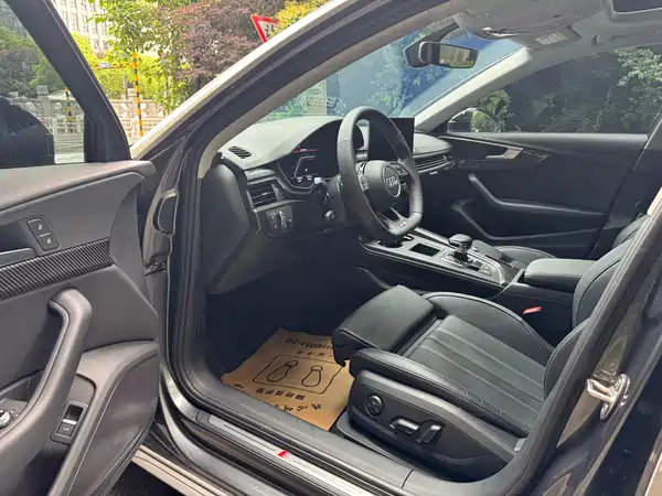 Audi A4L 2022