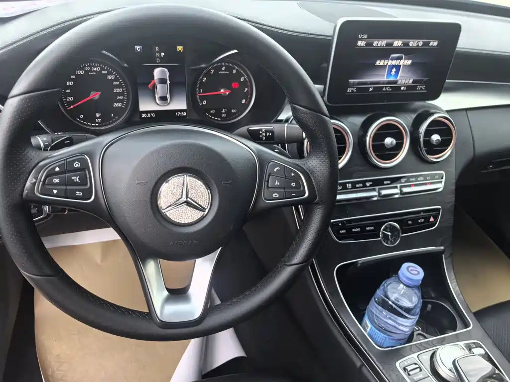 Mercedes-Benz C-Class 2018 — фото 9