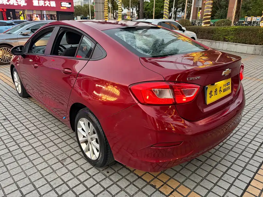 Chevrolet Cruze 2017 — фото 22
