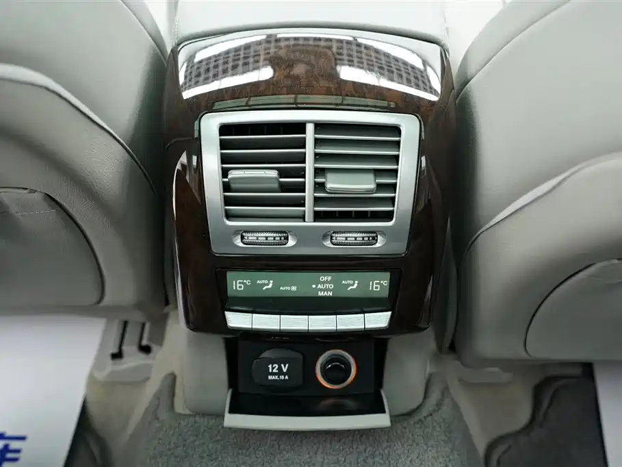 Mercedes-Benz S-Class 2011 — фото 20