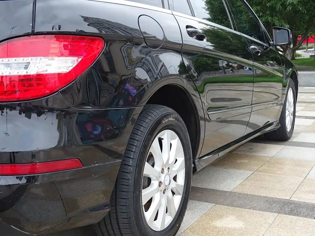 Mercedes-Benz R-Class 2014 — фото 11