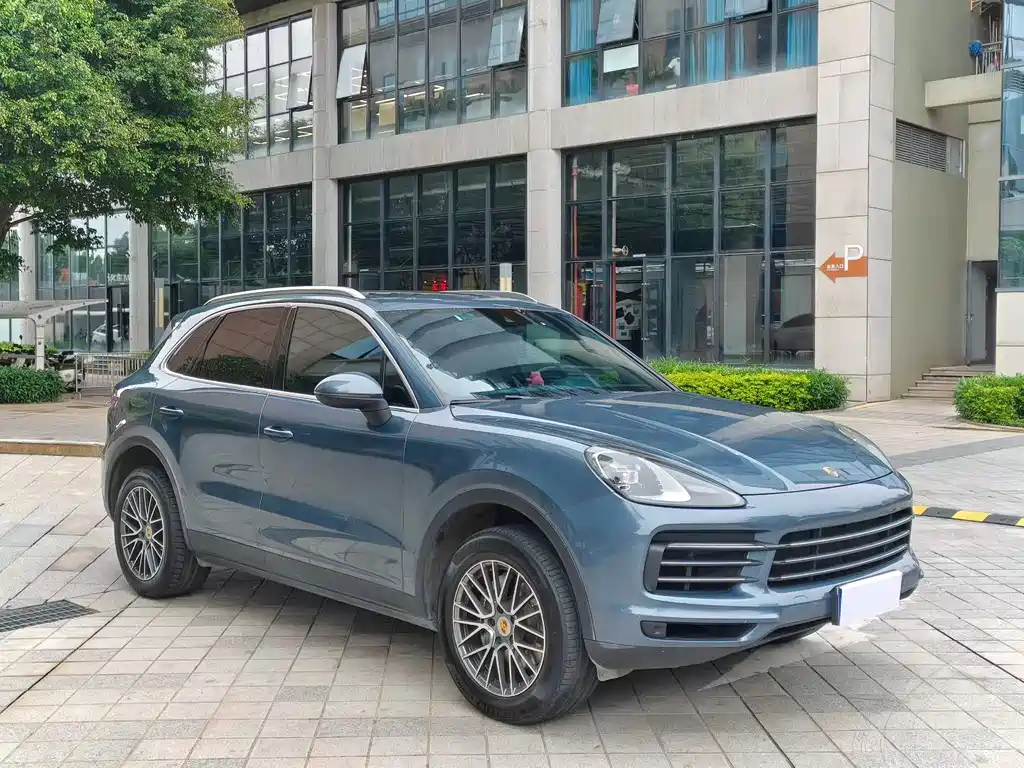 Porsche Cayenne 2019 — фото 3