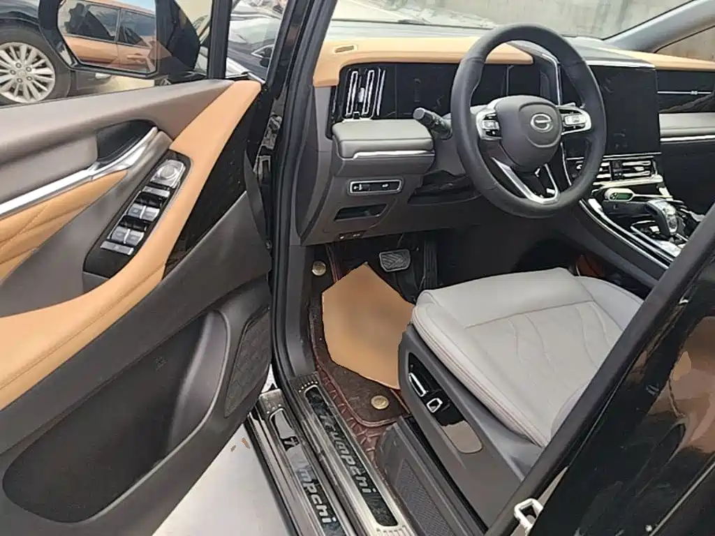GAC Trumpchi M8 2023 — фото 16