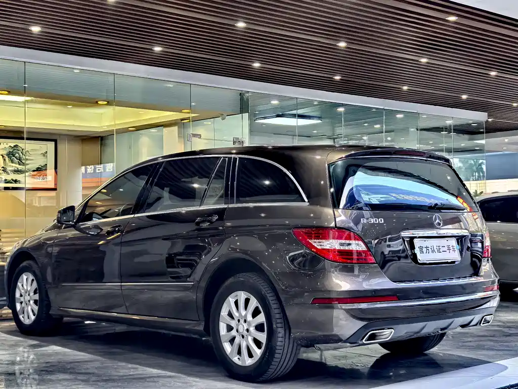 Mercedes-Benz R-Class 2014 — фото 14
