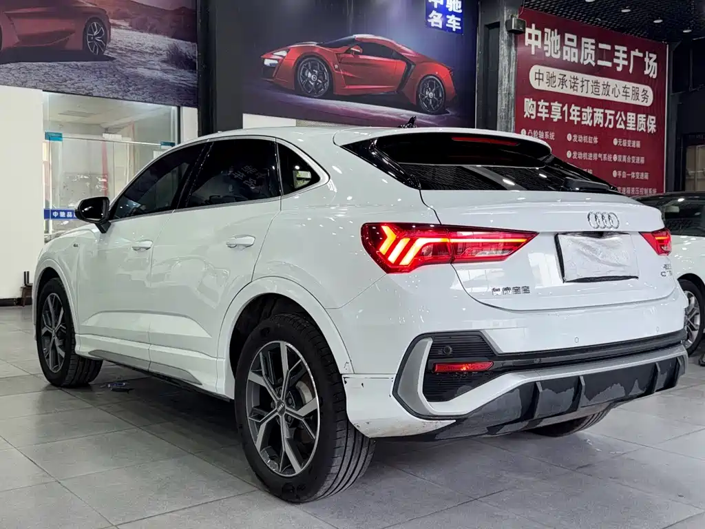 Audi Q3 Sportback 2020 — фото 23