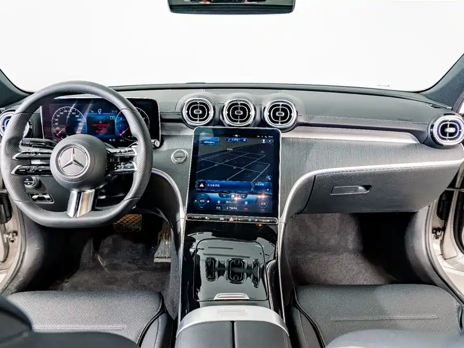 Mercedes-Benz C-Class 2022 — фото 11