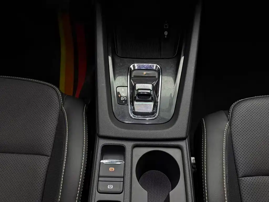 Skoda Octavia 2021 — фото 13