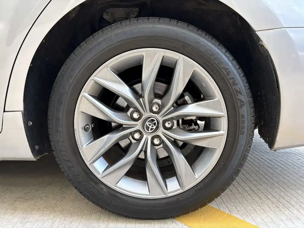 Toyota Avalon 2021 — фото 14