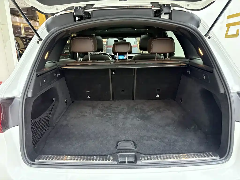 Mercedes-Benz GLC 2021 — фото 16