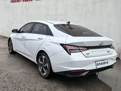 Hyundai Elantra 2023