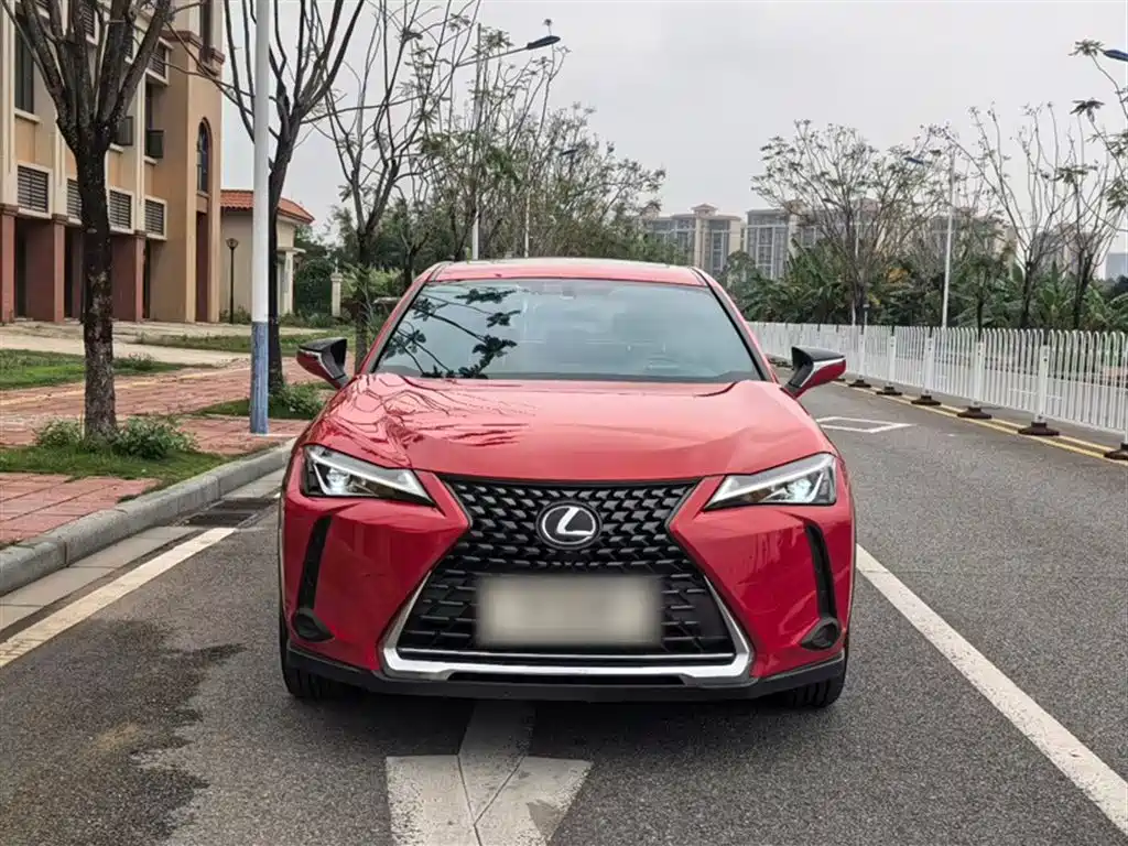 Lexus UX 2022 — фото 21