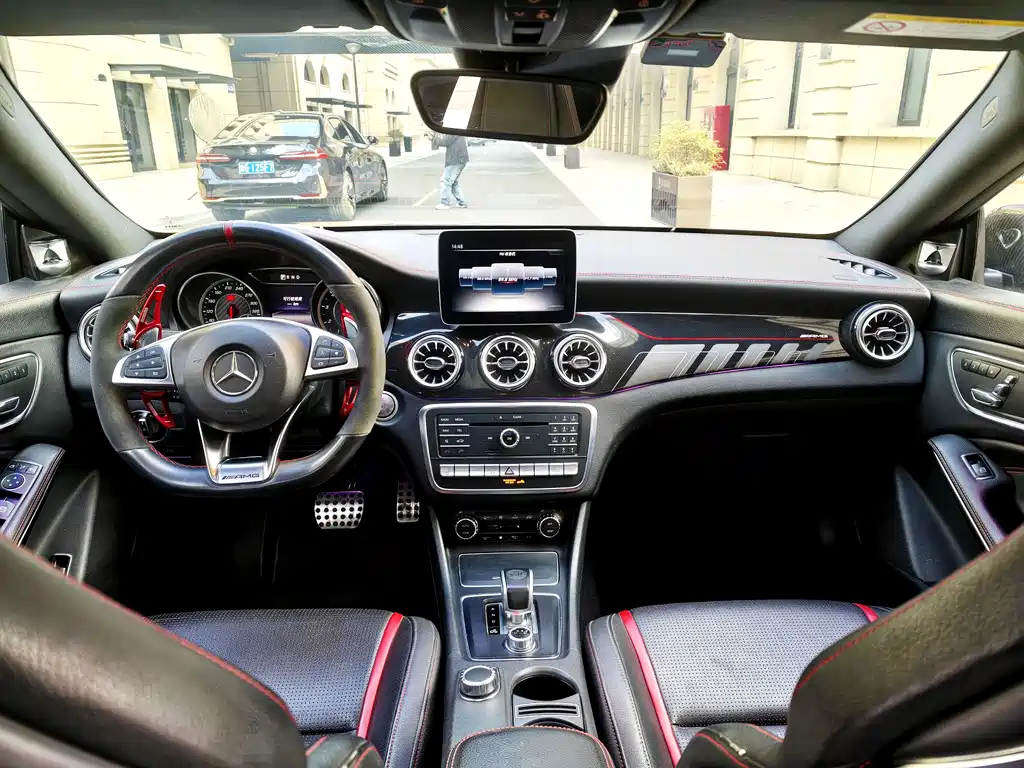 Mercedes-Benz CLA AMG 2017 — фото 8