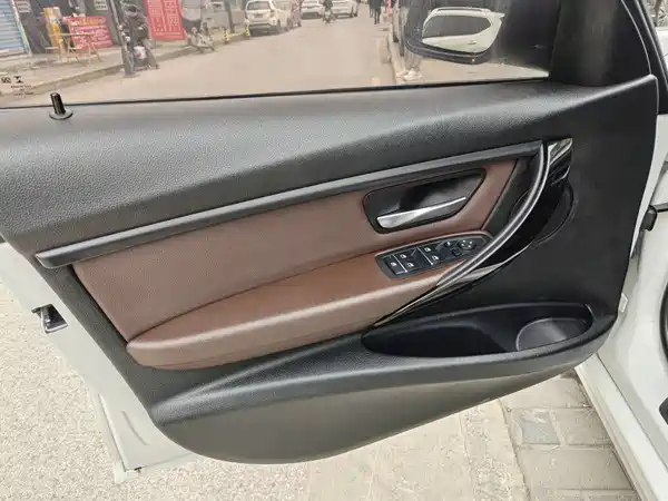 BMW 3 Series 2019
