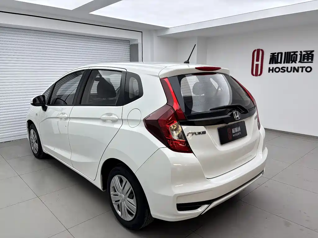 Honda Fit 2019 — фото 9