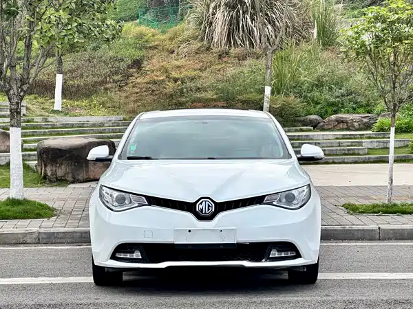 MG GT 2016