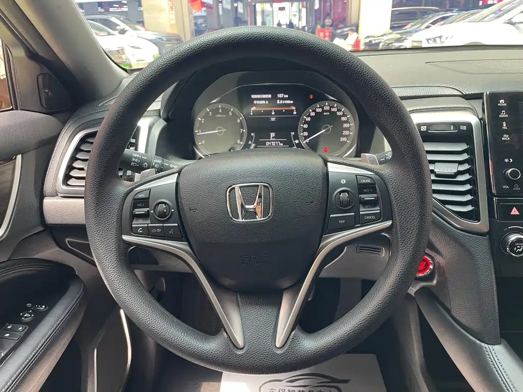 Honda UR-V 2019 — фото 11