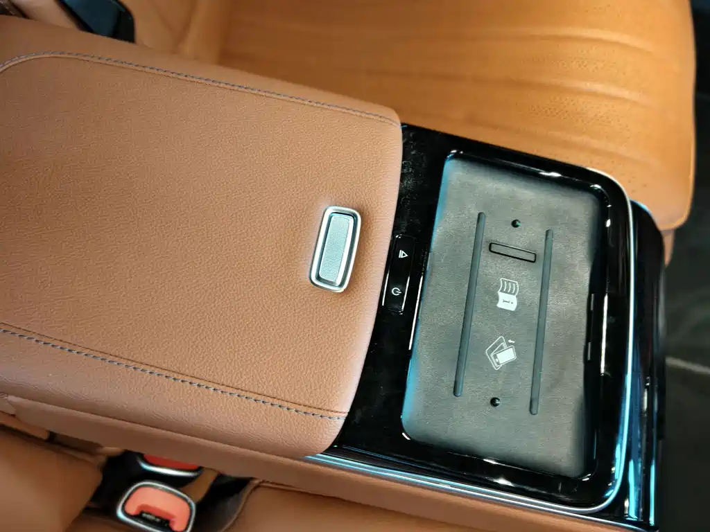 Mercedes-Benz S-Class 2023 — фото 10