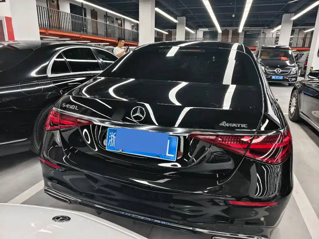 Mercedes-Benz S-Class 2023 — фото 17