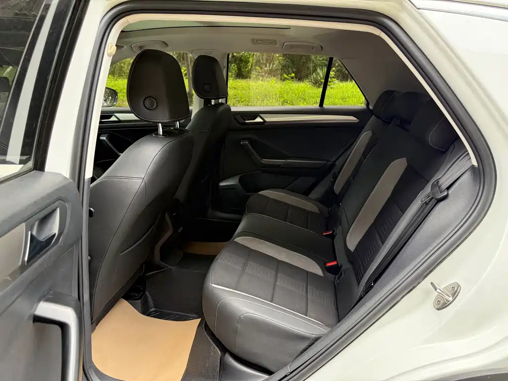 Volkswagen T-Roc 2020
