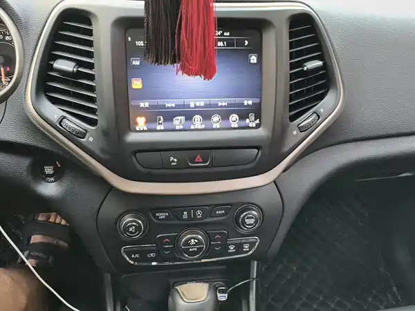 Jeep Cherokee 2017