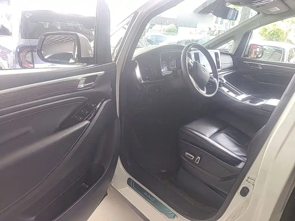 GAC Trumpchi M8 2021 — фото 16