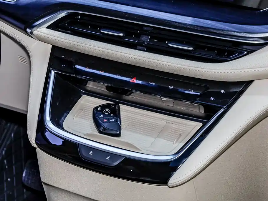 Buick GL8 New Energy 2025 — фото 29