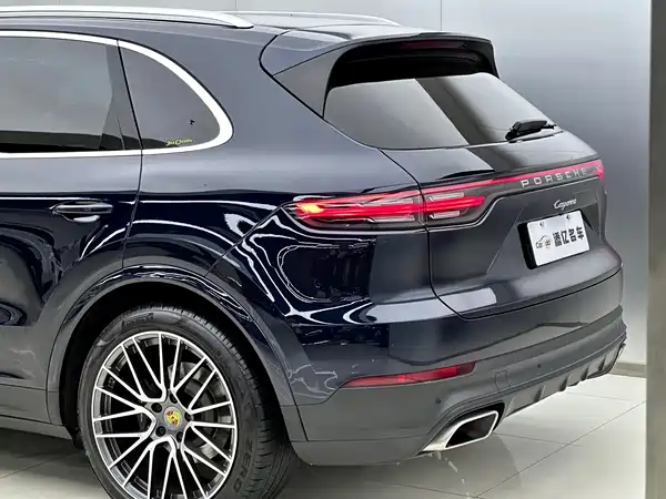 Porsche Cayenne 2020