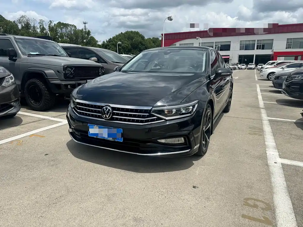 Volkswagen Magotan 2023