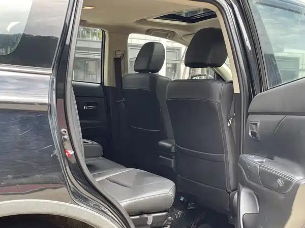 Mitsubishi Outlander 2018