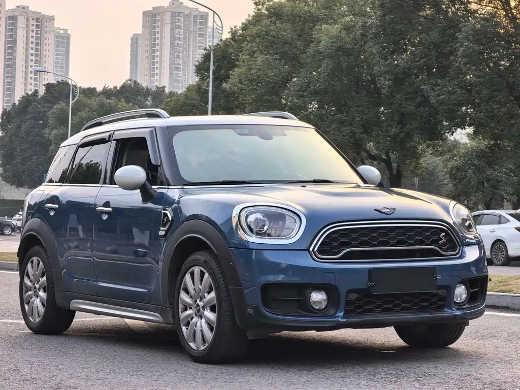 MINI Countryman 2019 — фото 1